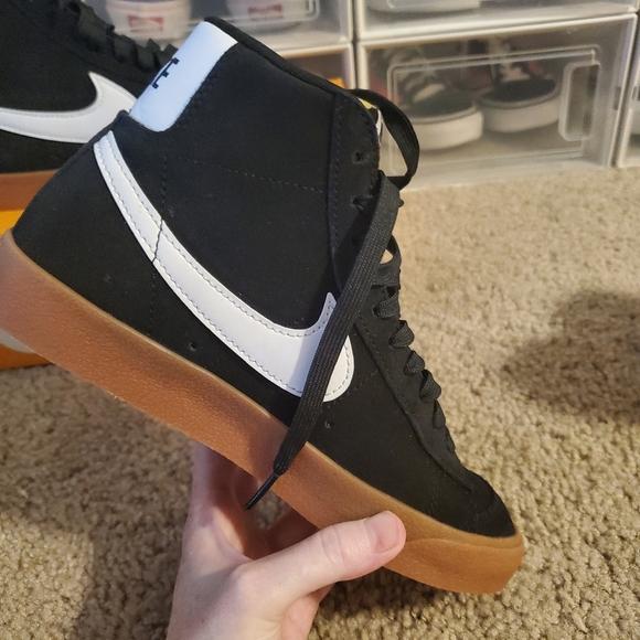 NIKE WMNS BLAZER MID '77 SUEDE BLACK BRAND NEW SZ 6 W - Picture 4 of 6